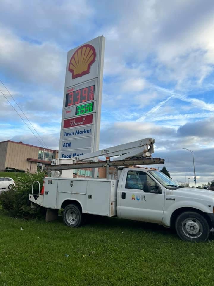 ACR service truck at a commercial job site